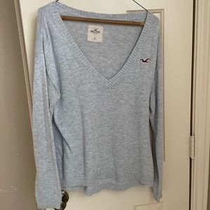 Gray v neck shirt